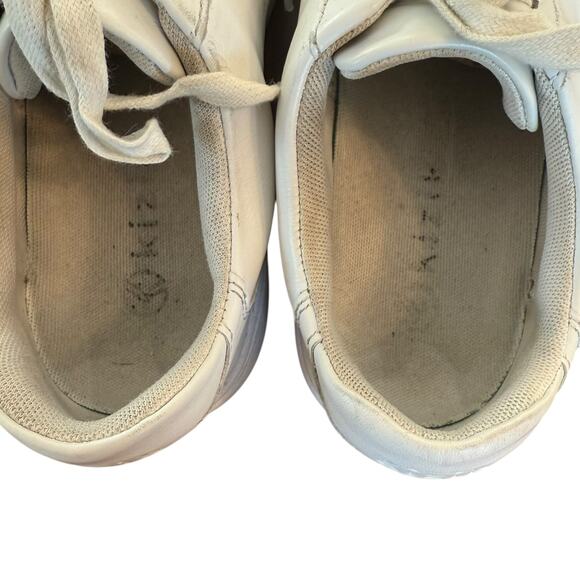 Kizik Women's Wide Hands Free Vegas 2 White Leather Lace Up Sneaker - 8.5 Wide - Picture 7 of 10